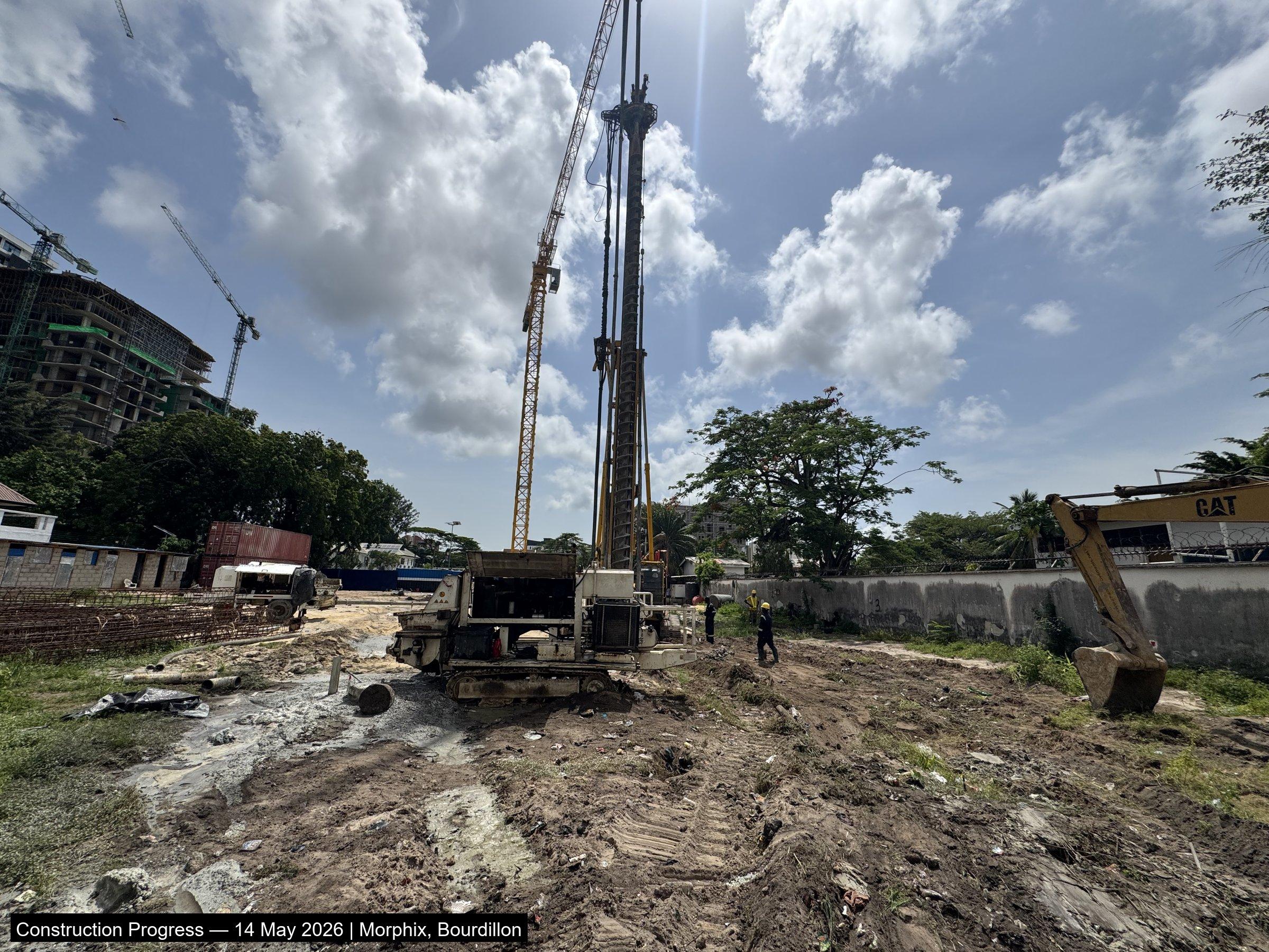 Site photo — piling rig